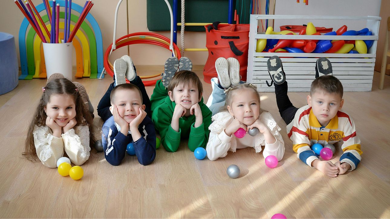 California Kids with toys